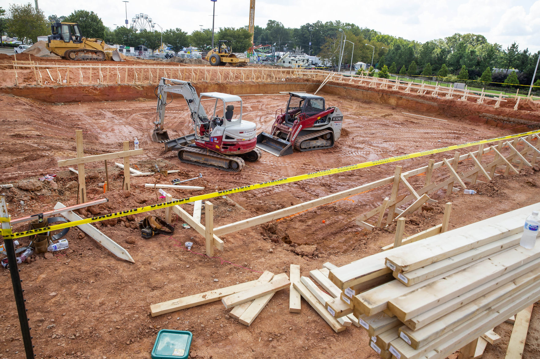 20180907g_nws_aquatic center pool_site overall